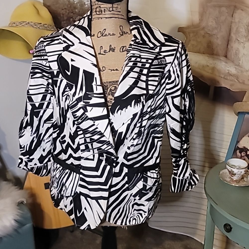 Leslie Stuart Jacket Size 10 - Picture 2 of 7